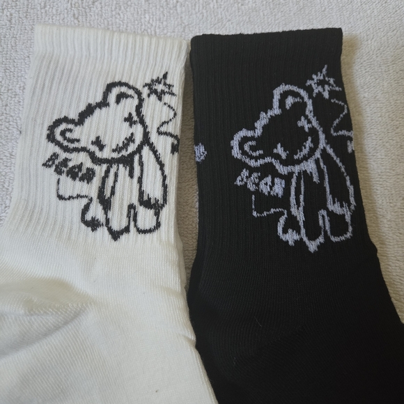 🍒🍒 2 Pairs Bear Ankle Socks - Picture 1 of 12